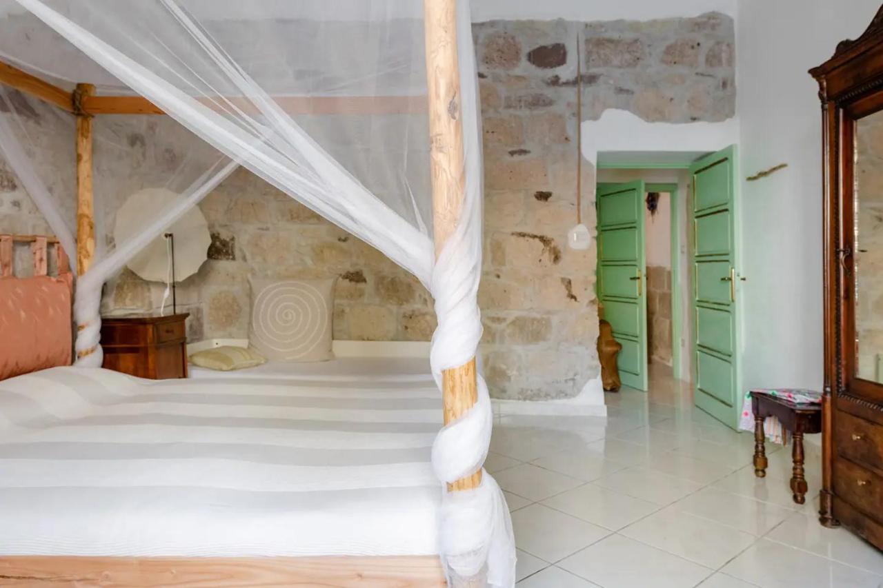 Duas Pedras, Private Apartment In The Heart Of Bosa Exterior foto